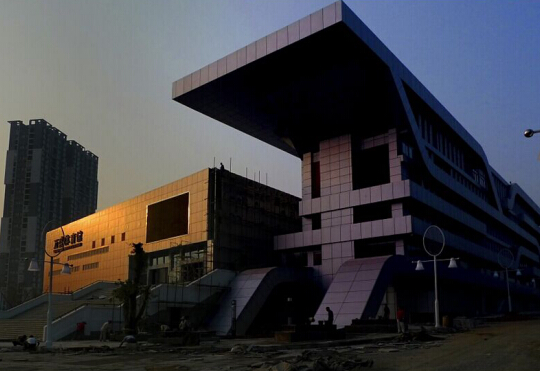 �ؑc�fʢ�w�������I���w�U��ϵ